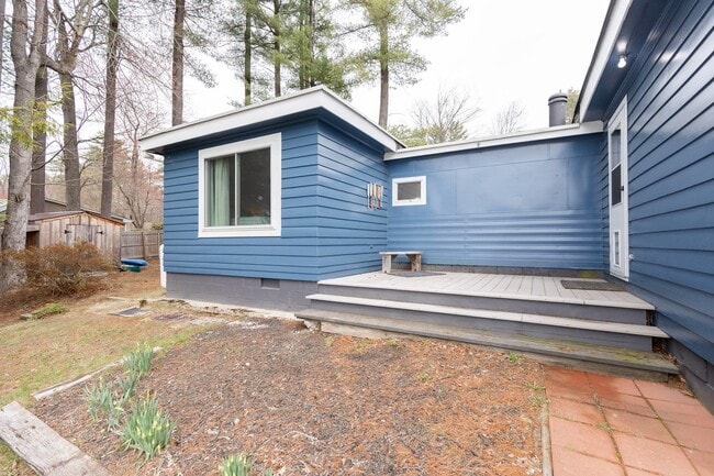 Building Photo - 81 Wilson Pond Rd