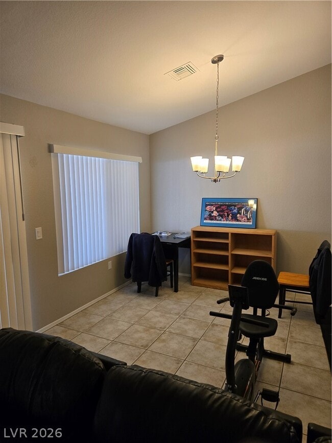 Building Photo - 8536 Desert Holly Dr