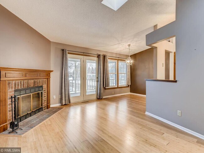 Building Photo - 7301 W 109th St