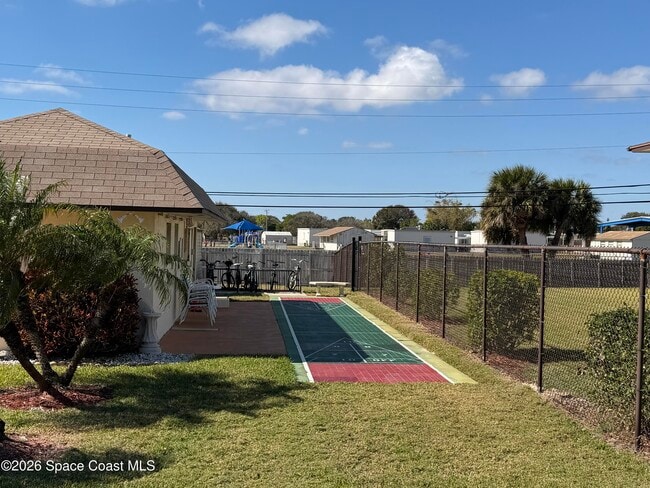 Building Photo - 1047 Small Ct
