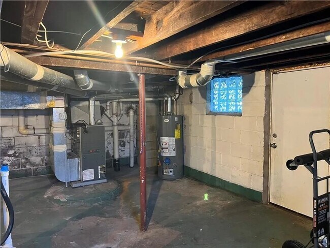 Building Photo - 3BD/ 1 BA Home for Rent- Coraopolis