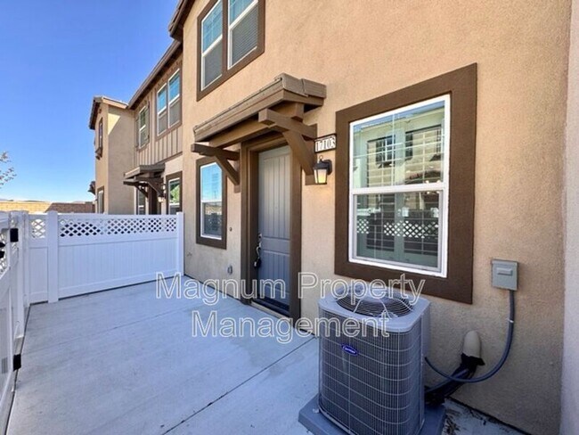 Building Photo - 34495 Agave Dr