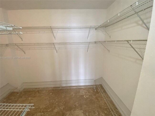 Building Photo - 2049 S Ocean Dr