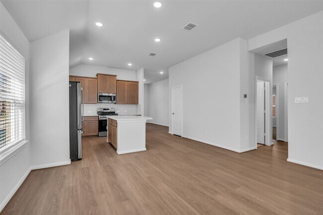 Building Photo - 2215 Villa Bella Ln