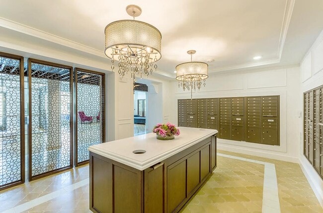 Building Photo - Paramount & Majestic at Spectrum Town Center