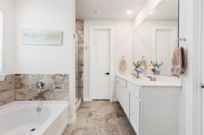 Building Photo - 524 Timber Voyage Ct