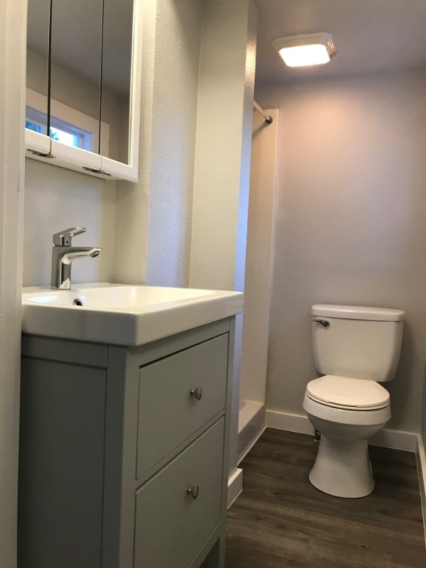 Building Photo - 1002 Naval Ave