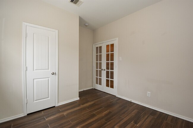 Building Photo - 3615 Bridgebluff Ln