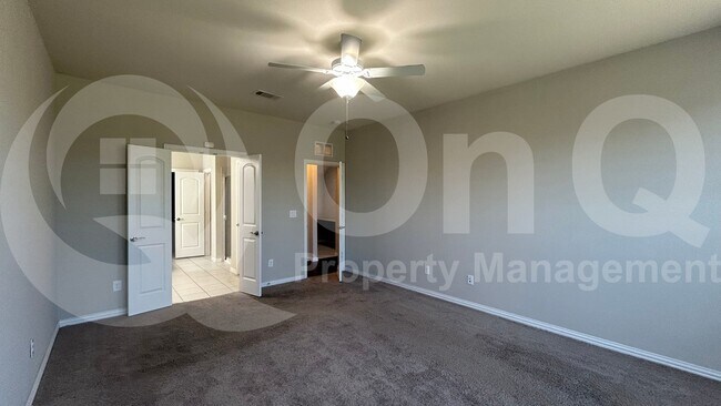 Building Photo - 2221 Candler Club Way