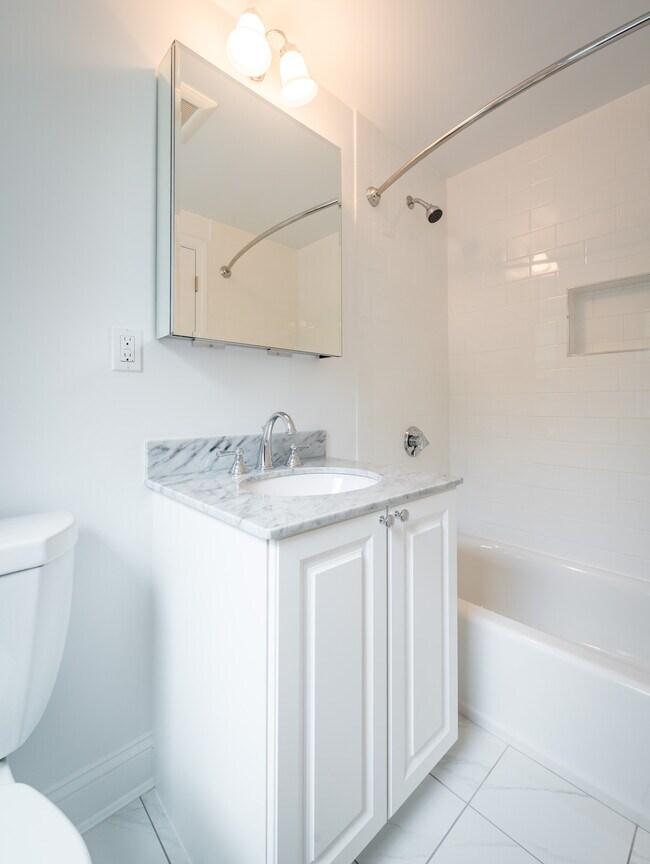 Building Photo - 46 Independence Dr