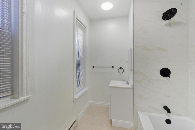 Building Photo - 2251 N Lambert St