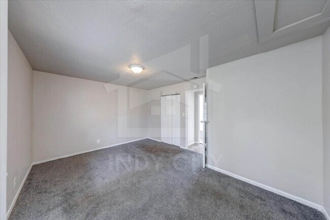 Building Photo - 3621 Beasley Dr