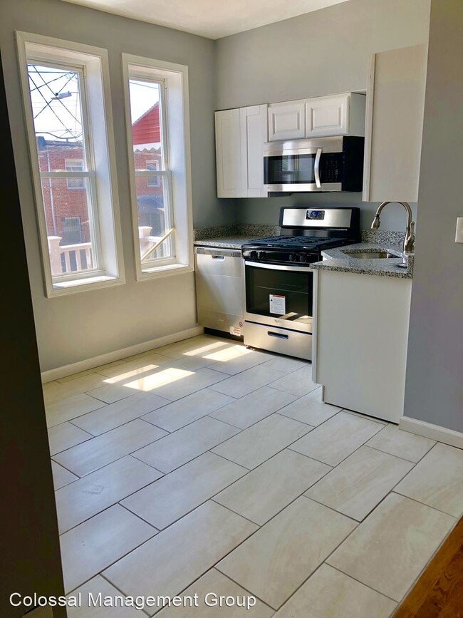 Building Photo - 4 br, 2.5 bath House - 121 N Monastery Ave