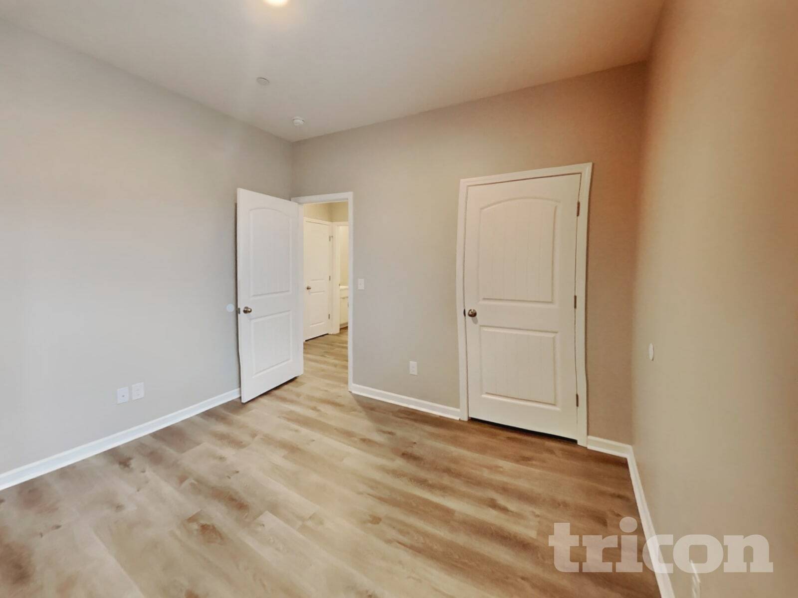 Building Photo - 338 Victory Cir