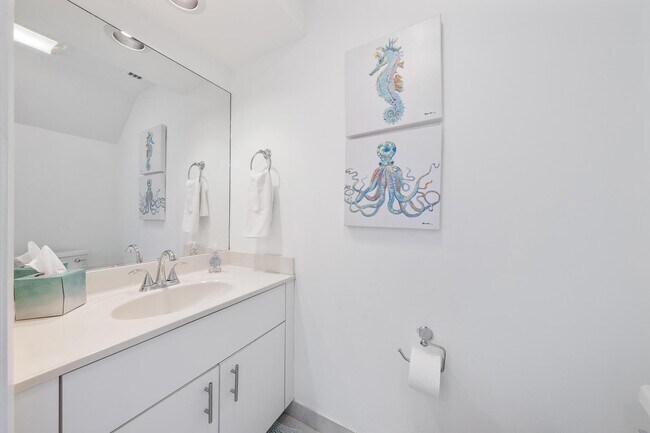 Building Photo - 1217 Ocean Dunes Cir