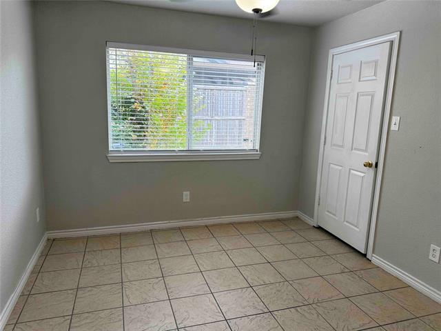 Building Photo - 705 Gregory St