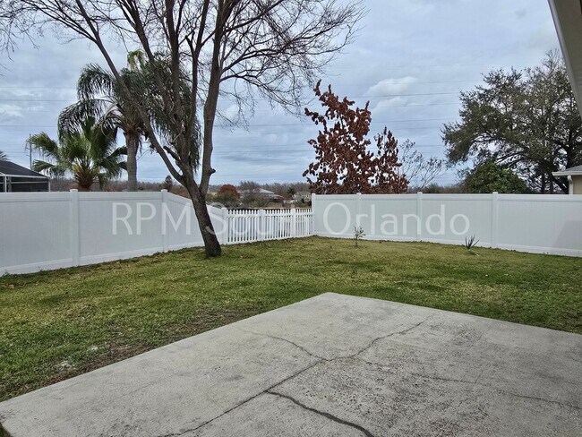 Building Photo - Southchase