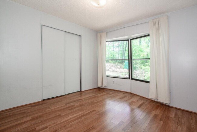 Building Photo - 7967 Caswell Rd