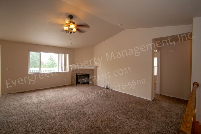 Building Photo - 413 Hawthorne Ave