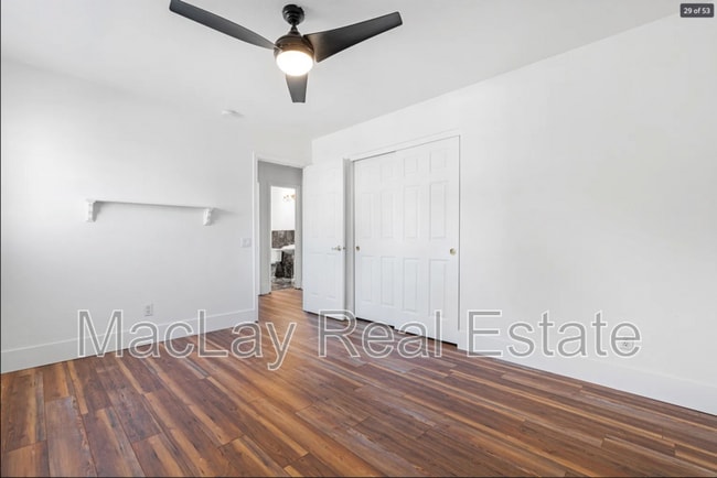 Building Photo - 395 W Sagebrush St
