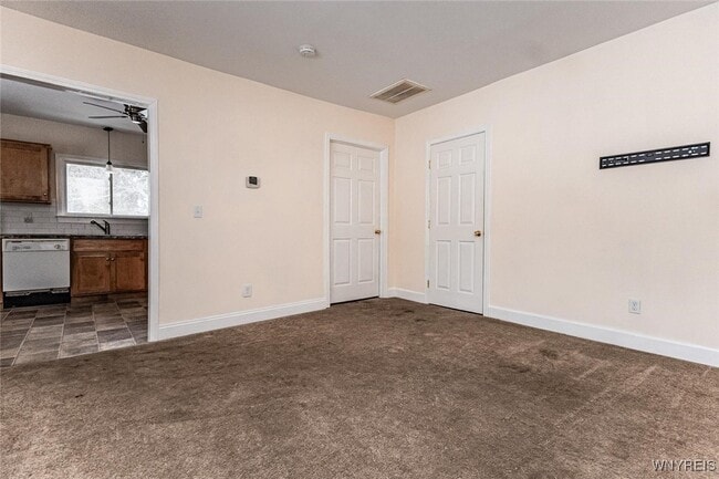 Building Photo - 6649 Boston State Rd