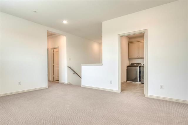 Building Photo - 8603 Dynasty Ln