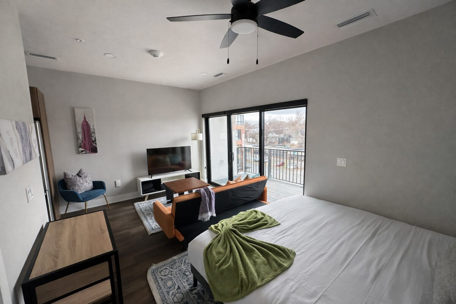 Building Photo - 4618 Douglas St