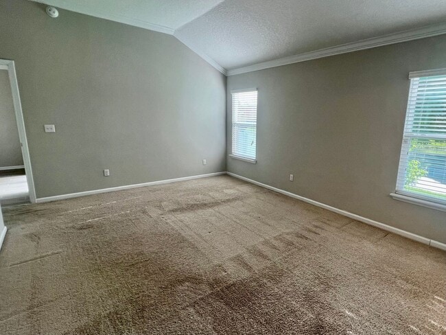 Building Photo - Great Size Home on Jacksonvilles Northside