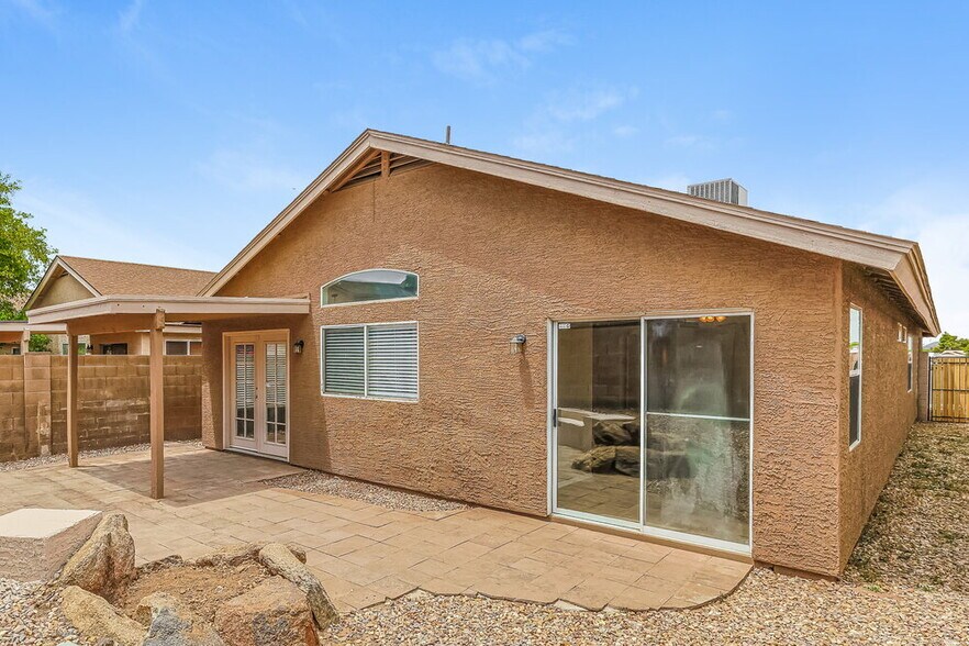 Building Photo - 20831 N 3rd Ave