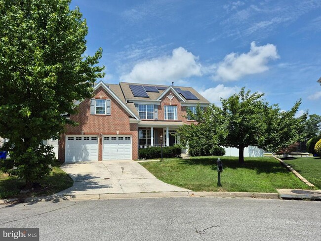 Building Photo - 11701 Fair Oaks Way