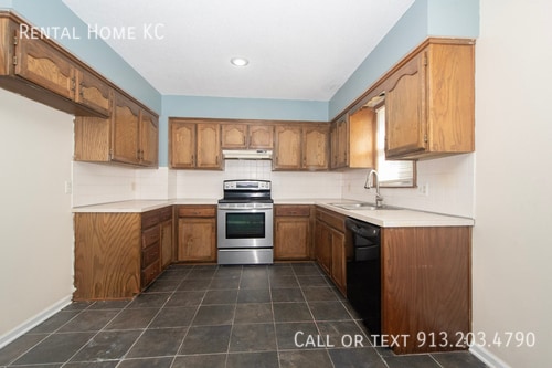 Building Photo - 13865 S Alden Ct