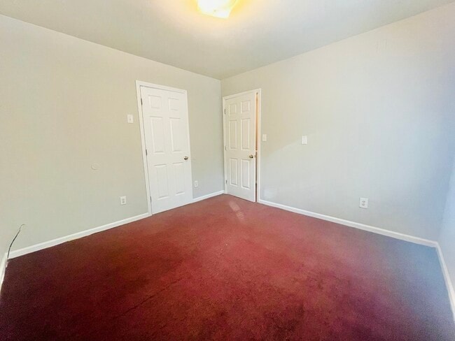 Building Photo - 2911 Bob White Cir
