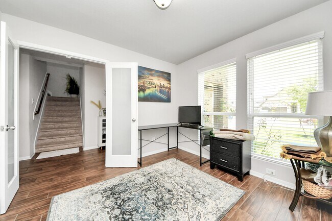 Building Photo - 2643 Ridgeback Dr