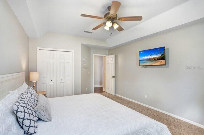 Building Photo - 16906 Equestrian Trail