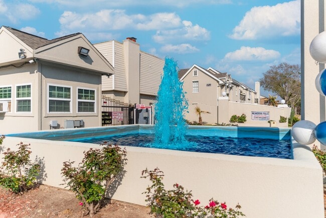 Building Photo - 14814 Perthshire Rd