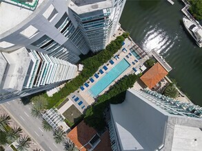 Building Photo - 150 Sunny Isles Blvd