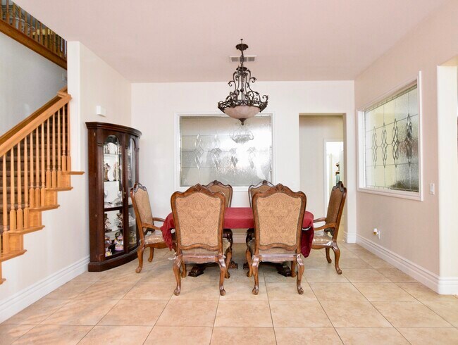 Building Photo - 17346 Sierra Sunrise Ln