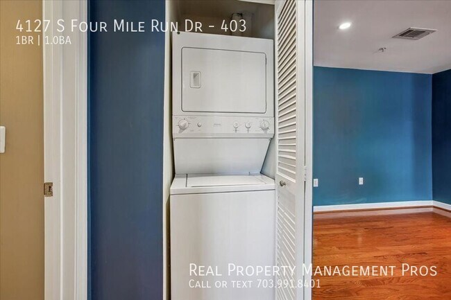 Building Photo - 4127 S Four Mile Run Dr