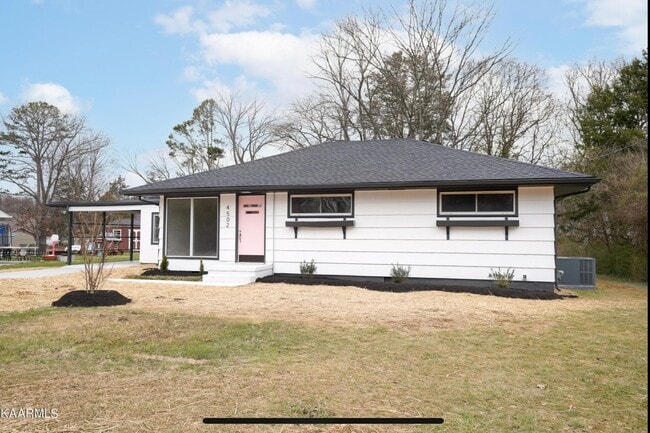 Building Photo - 4502 Glasgow Rd