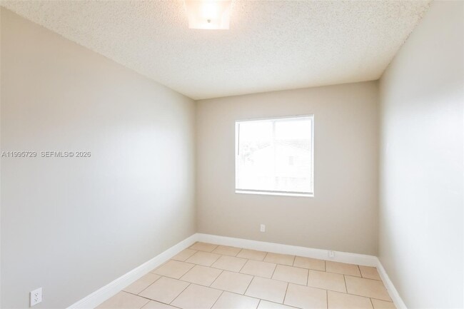 Building Photo - 13921 SW 173rd Terrace