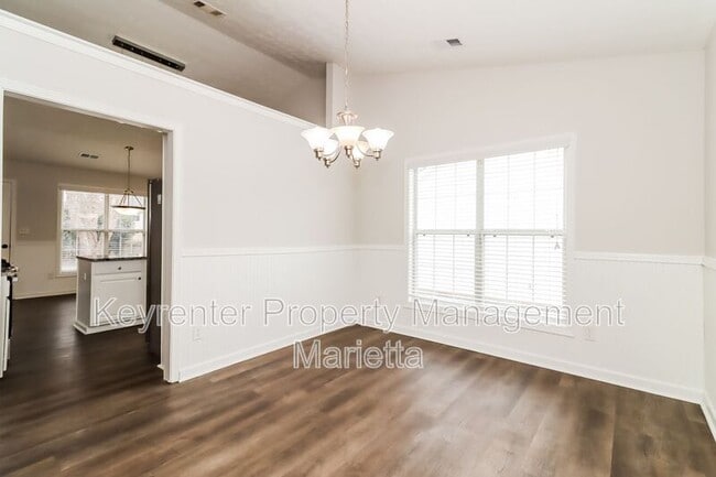 Building Photo - 4166 McEver Park Dr