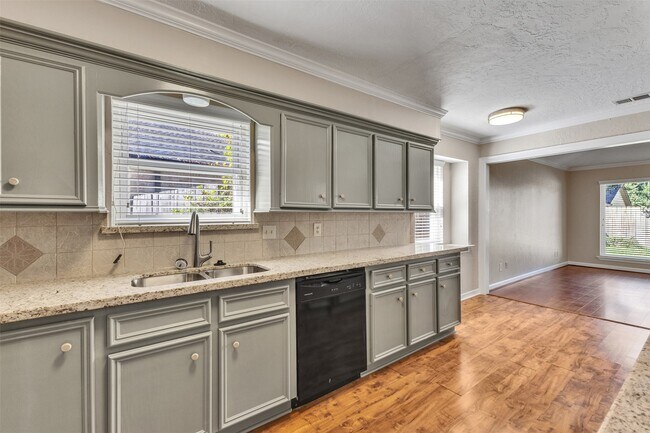 Building Photo - 8318 Amurwood Dr