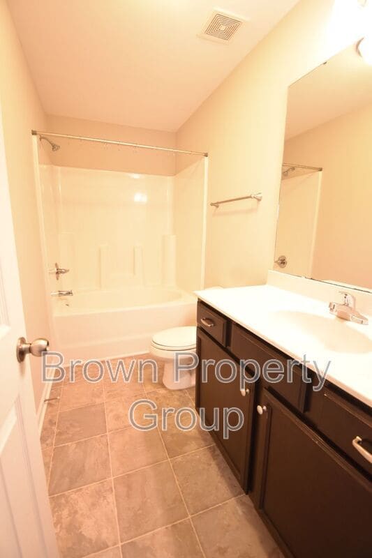Building Photo - 2518 Gardner Park Dr