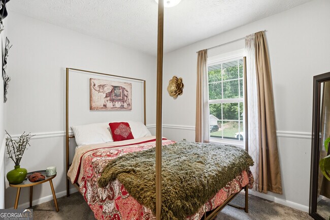 Building Photo - 405 King Arthur Ct