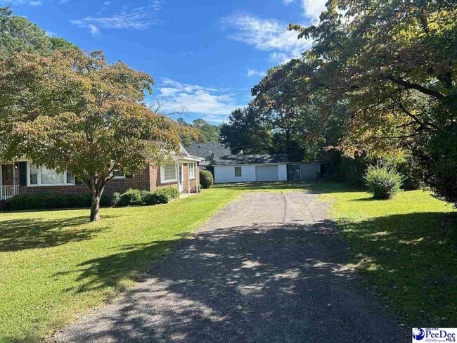 Building Photo - 1712 Hazel Dr