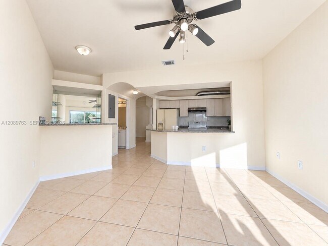 Building Photo - 130 SW 109th Ave