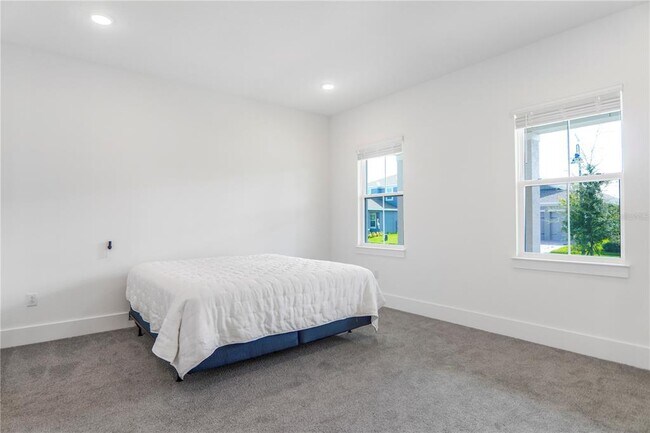 Building Photo - 15567 Gentle Rain Dr