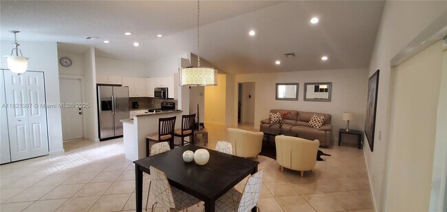 Building Photo - 2075 Borealis Way