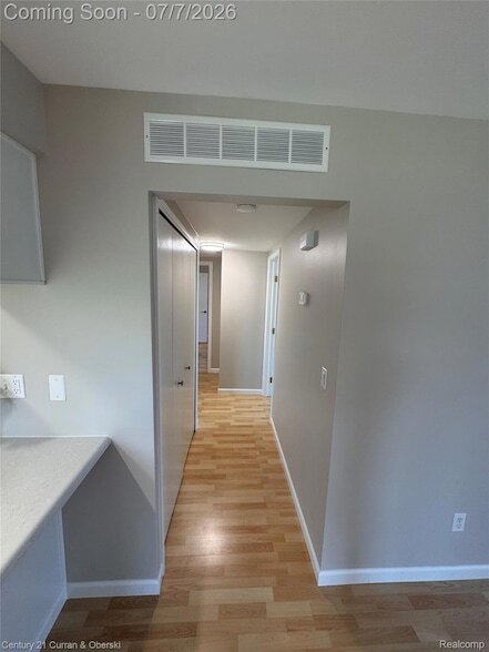 Building Photo - 1497 Harbor Dr