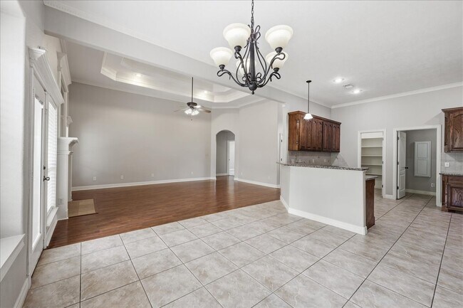 Building Photo - 102 Remington Cir